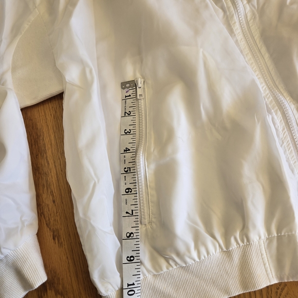 Norwegian Cruise Line NCL White Windbreaker Jacket Large Hooded Nylon Lined EUC - Picture 16 of 16